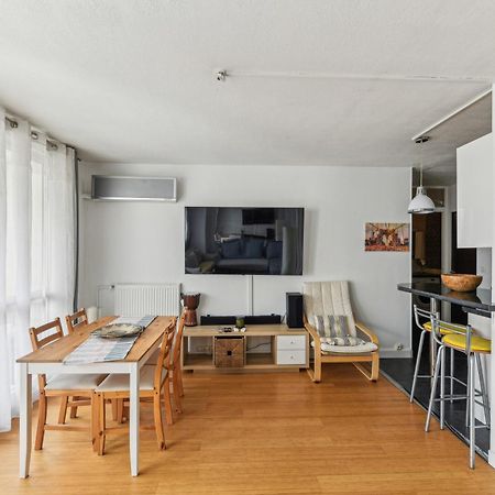 Chic And Comfortable Apart With Balcony Levallois-Perret Exteriér fotografie