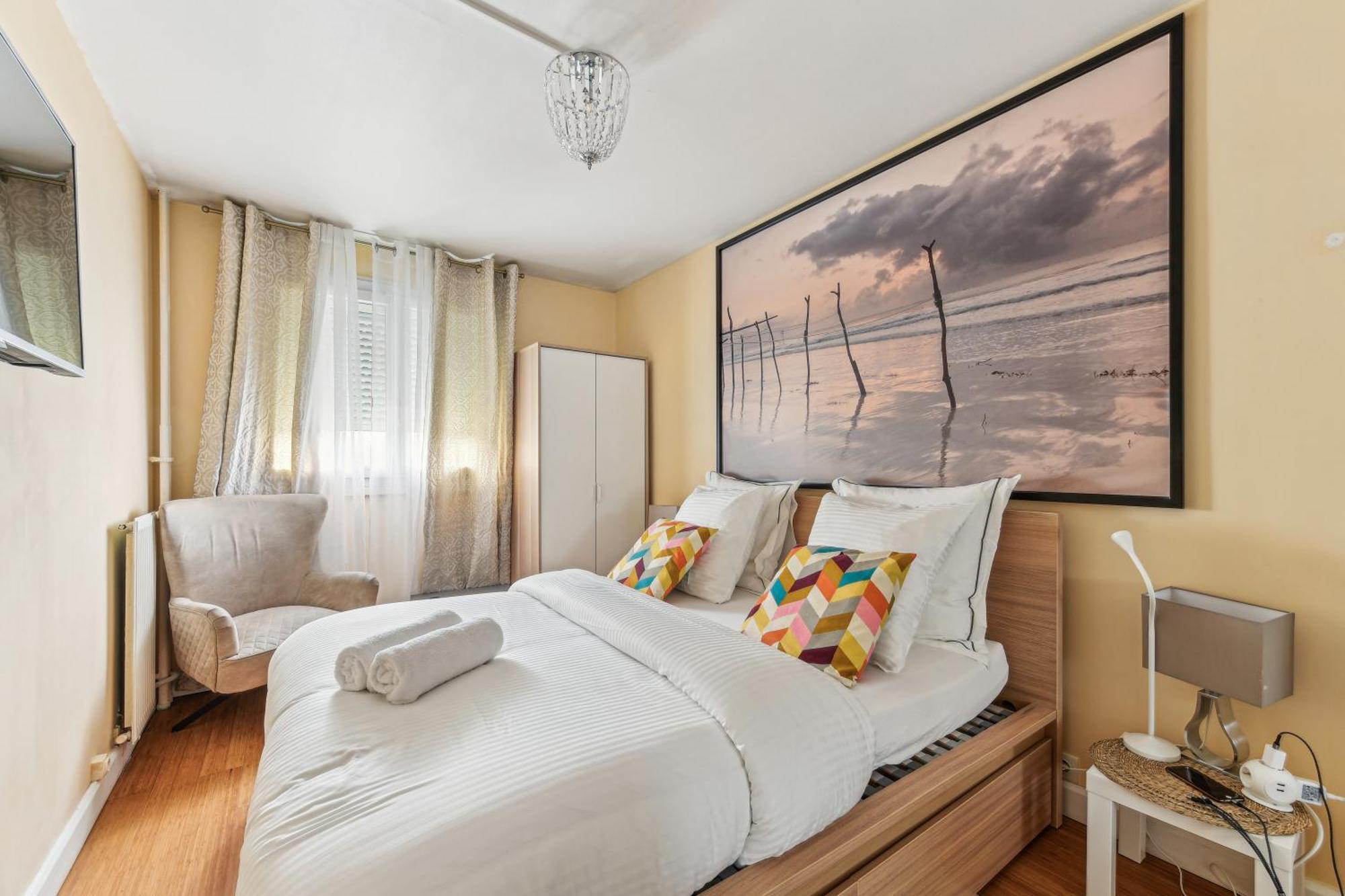 Chic And Comfortable Apart With Balcony Levallois-Perret Exteriér fotografie